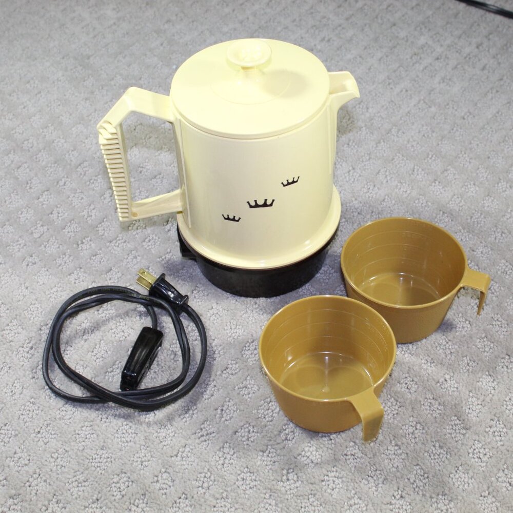 Vintage Mid Century Royal Poly Perk 2 to 4 Cup Electric Coffee Maker